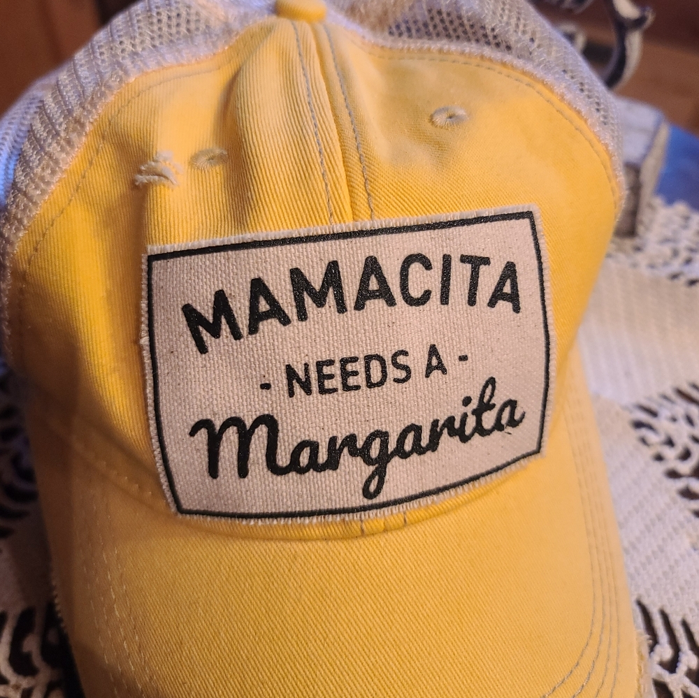 Headmost hat